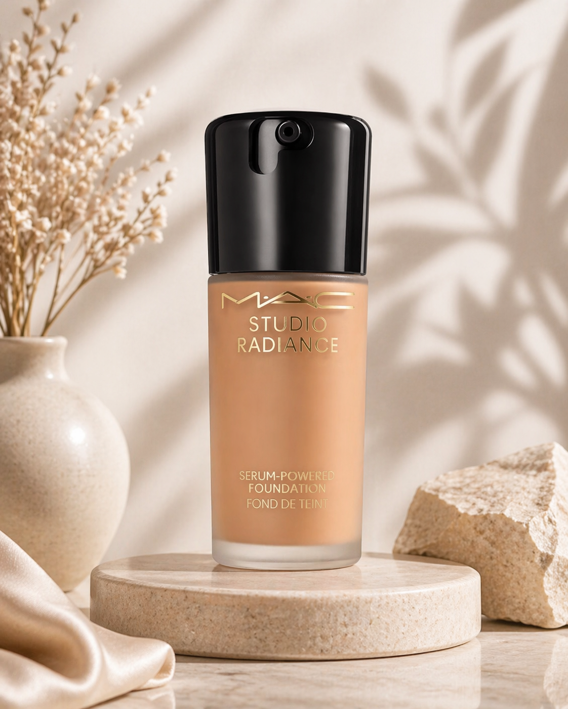 MAC Studio Radiance Serum Powered Foundation 30ML