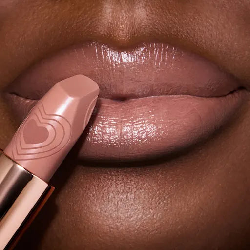 Charlotte Tilbury KISSING Fallen from the Lipstick Tree - NUDE TALK