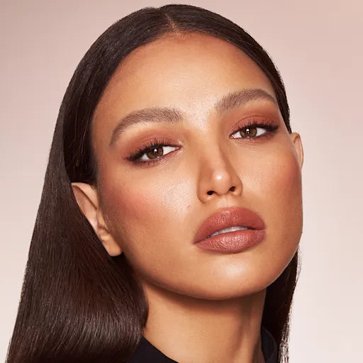 Charlotte Tilbury EASY HIGHLIGHTER WAND 3,5GR - Chic Glow