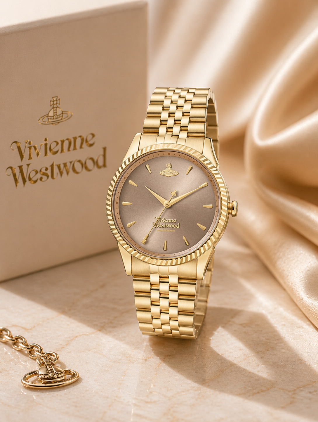 Vivienne Westwood UHREN (versch. Modelle) & (ohne Verpackung)